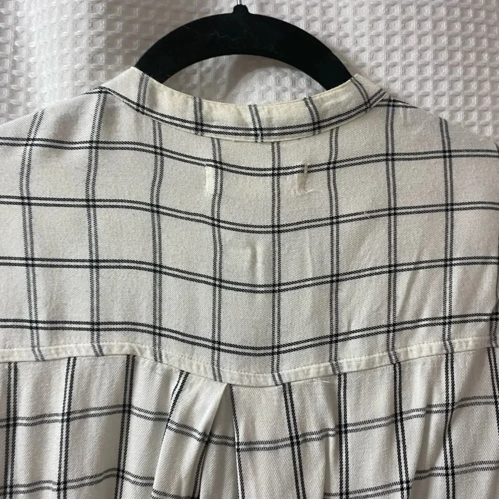 L&G Plaid Tie Front Shirt - Picture 9 of 10